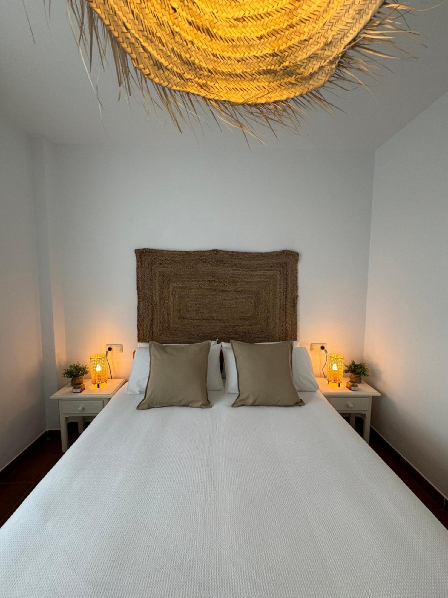 Villa En Frigiliana Con Piscina, Jacuzzi Y Espectaculares Vistas ภายนอก รูปภาพ