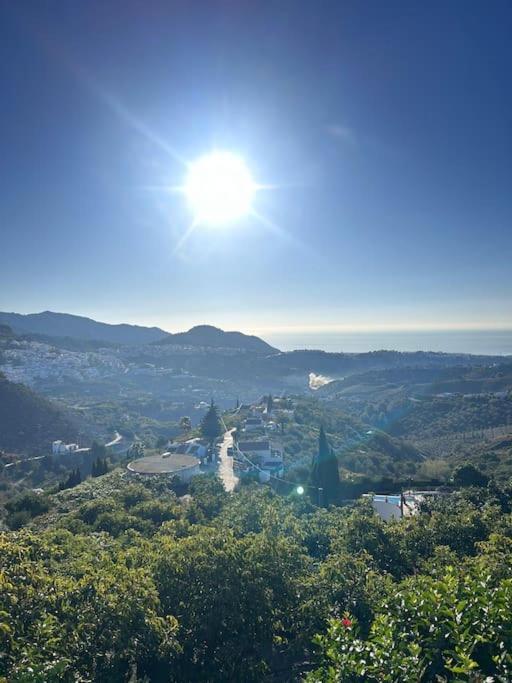 Villa En Frigiliana Con Piscina, Jacuzzi Y Espectaculares Vistas ภายนอก รูปภาพ